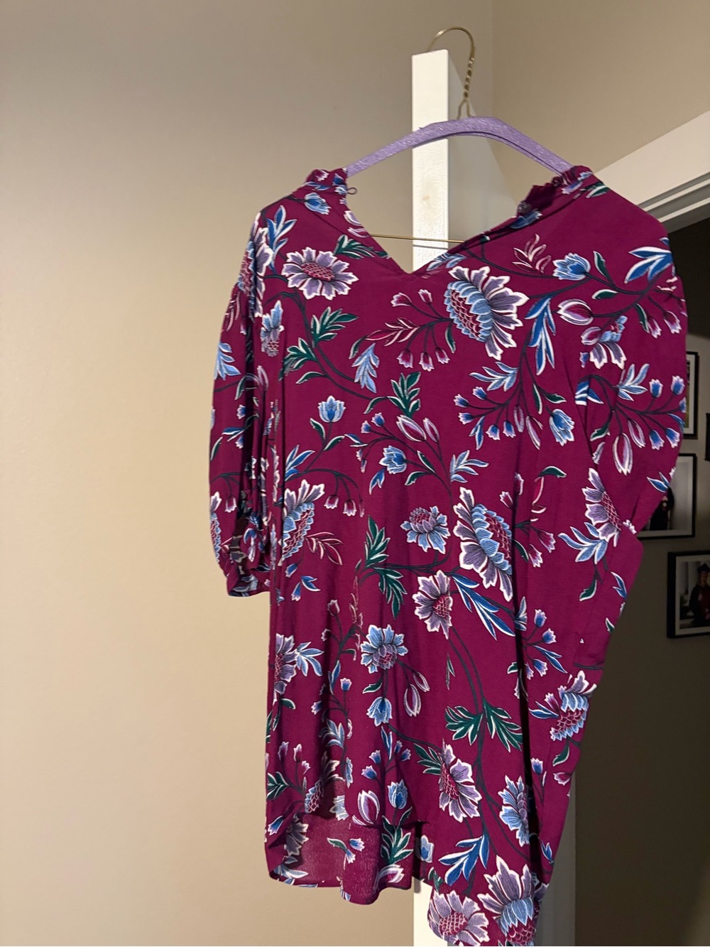 Floral V-Neck Women’s Dress in Berry size medium